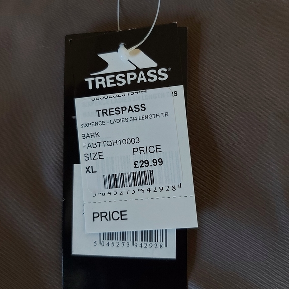 Trespass 3/4 length pants - Picture 2 of 2